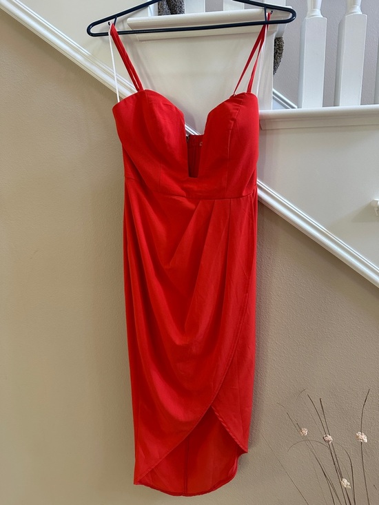 Dresses & Skirts - Red Strappy Sweetheart Midi Dress